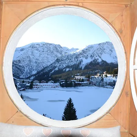 Bisang L アパート アローザ