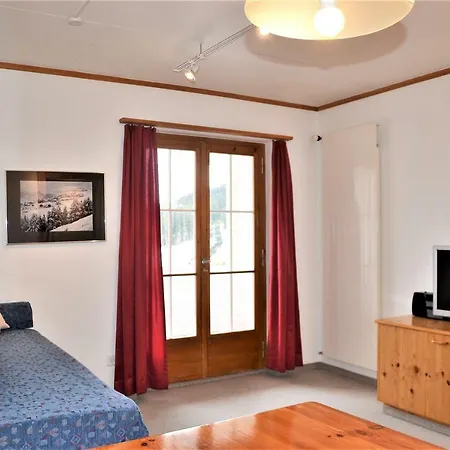 Bisang L アパート